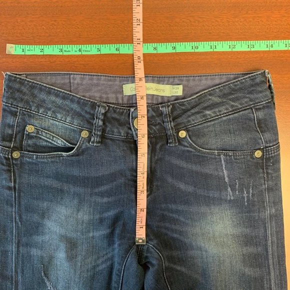 Calvin Kline Low Rise Skinny Jeans - Picture 2 of 8